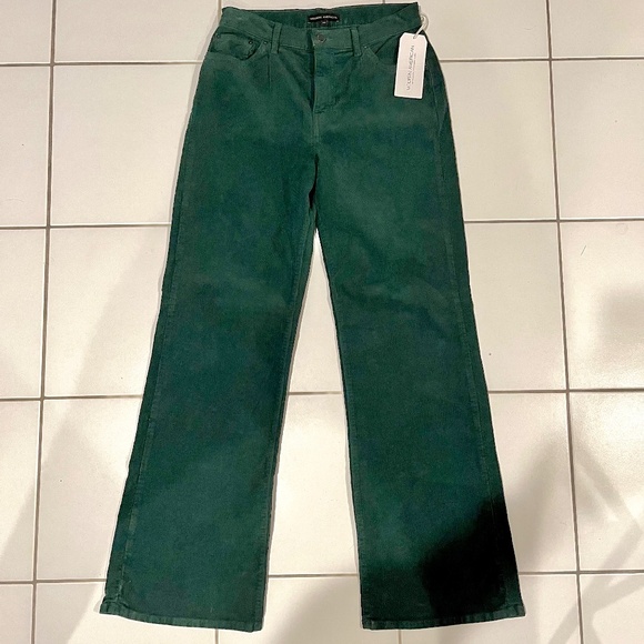 Green corduroy pants - Picture 1 of 3